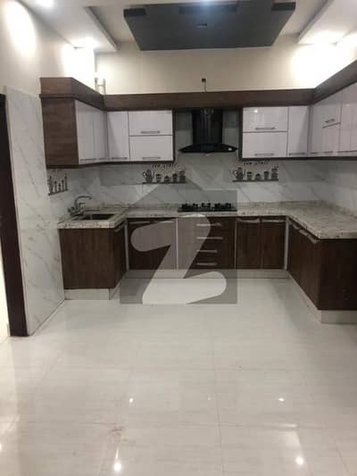 Centrally Located House Available In Gulshan-e-Iqbal - Block 6 For sale