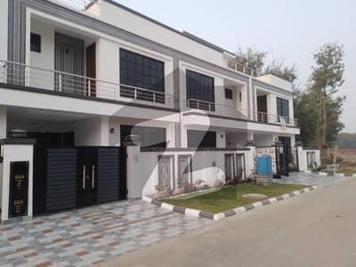 5 Marla House Is Available In Green City