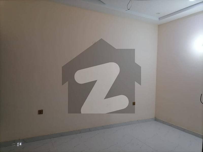 20 Marla House Up For Rent In Wapda City
