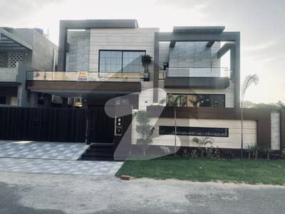 21 Marla Brand New House For Sale