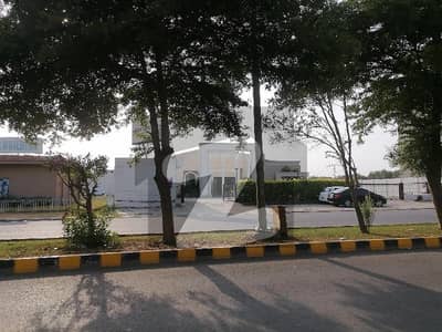 پیراگون سٹی - امپیریل1 بلاک پیراگون سٹی,لاہور میں 12 مرلہ رہائشی پلاٹ 2.7 کروڑ میں برائے فروخت۔
