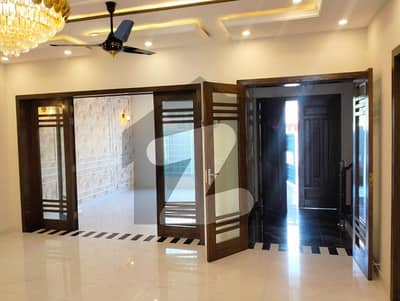 10 Marla House For Sale In Bahria Town Lahore Overseas A Block
