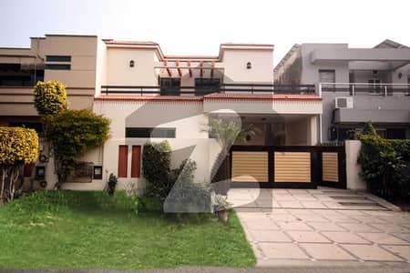 Prime Location 10 Marla Beautiful House For Sale In DHA Phase 5 Block D