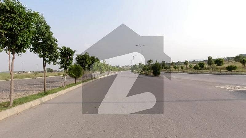 5 Marla Residential Plot In Airport Green Garden - Block C Is Available