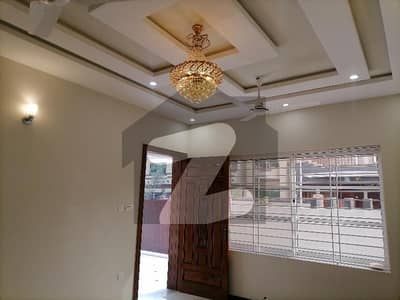 House Of 1 Kanal Is Available In Contemporary Neighborhood Of Bahria Town Rawalpindi