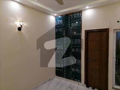پاک عرب ہاؤسنگ سوسائٹی لاہور میں 3 کمروں کا 3 مرلہ مکان 1.3 کروڑ میں برائے فروخت۔