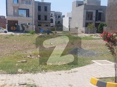 5 Marla Pair Plot 60 Ft Road Hot Location For Sale
