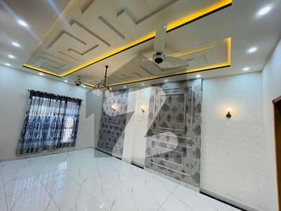 New Modern House 5 Marla In D Block For Sale In Royal Palm City