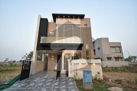 5 MARLA SOLID CONSTRUCTION MODERN HOUSE AVAILABLE FOR RENT