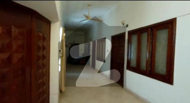 ایس ایم سی ایچ ایس ۔ سندھی مسلم سوسائٹی جمشید ٹاؤن,کراچی میں 11 کمروں کا 2 کنال مکان 28.0 کروڑ میں برائے فروخت۔