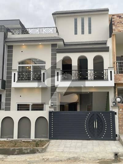 MPCHS B17 BLOCK F HOUSE FOR SALE