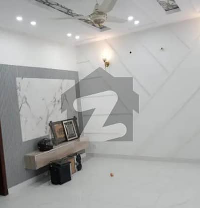 BRAND NEW 5 MARLA PORTION FOR RENT BAHRIA ORCHARD LAHORE