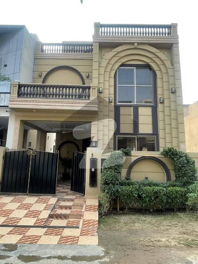 DHA 9 TOWN 5 MARLA FULLY FURNISHED HOUSE FOR RENT