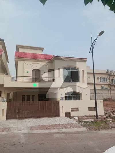 Prime Location 10 Marla 5 Bedrooms Brand New House For Sale In Bahria Enclave Islamabad Sector C1