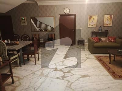500-Yard Bungalow For Sale In DHA Phase V Karachi