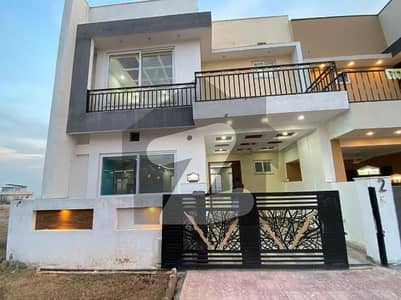 Sector H 5 Marla Brand New House For Sale