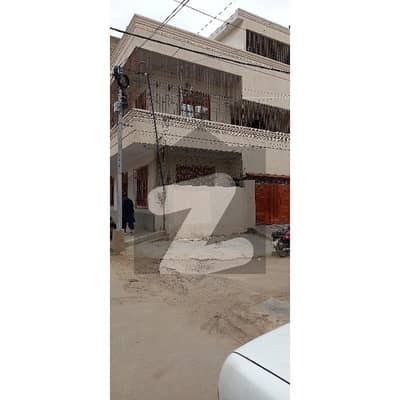 گلستانِِ جوہر ۔ بلاک 12 گلستانِ جوہر,کراچی میں 4 کمروں کا 3 مرلہ مکان 2.4 کروڑ میں برائے فروخت۔
