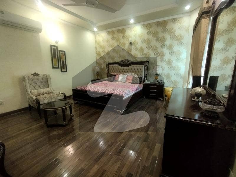 ڈی ایچ اے فیز 3 ڈیفنس (ڈی ایچ اے),لاہور میں 5 کمروں کا 1 کنال مکان 7.0 کروڑ میں برائے فروخت۔