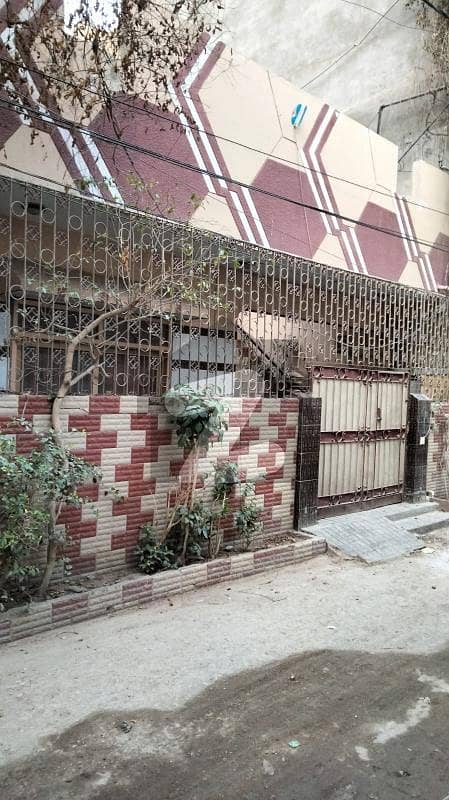 بفر زون - سیکٹر 15-A / 4 بفر زون,نارتھ کراچی,کراچی میں 3 کمروں کا 5 مرلہ مکان 1.65 کروڑ میں برائے فروخت۔