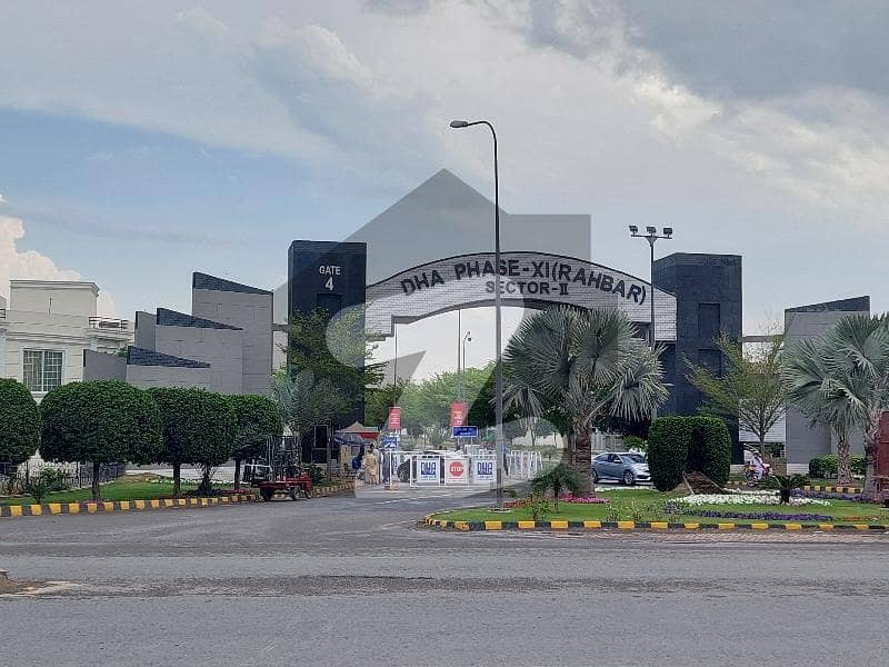 ڈی ایچ اے 11 رہبر فیز 4 ڈی ایچ اے 11 رہبر,لاہور میں 5 مرلہ رہائشی پلاٹ 52.0 لاکھ میں برائے فروخت۔