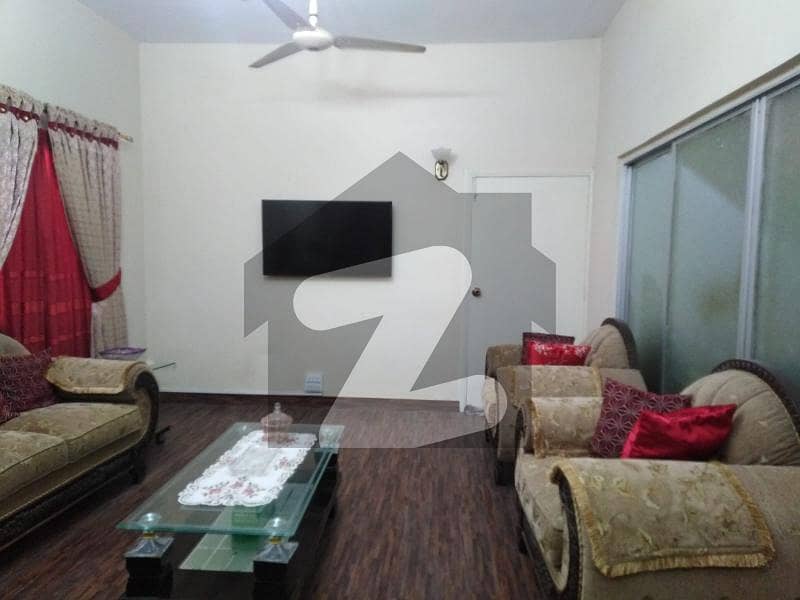 گلشنِ اقبال - بلاک 13 سی گلشنِ اقبال,گلشنِ اقبال ٹاؤن,کراچی میں 6 کمروں کا 10 مرلہ مکان 7.25 کروڑ میں برائے فروخت۔