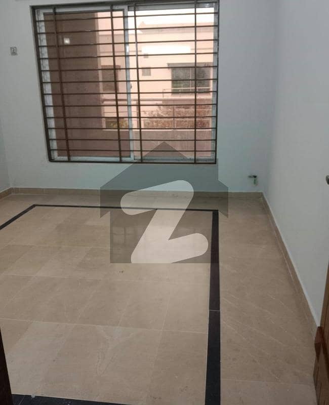 10 marla uper portion for rent in pwd
