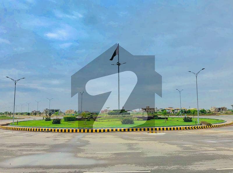 ڈی ایچ اے فیز 1 - سیکٹر اے ڈی ایچ اے فیز 1,ڈی ایچ اے ڈیفینس,پشاور میں 1 کنال رہائشی پلاٹ 2.05 کروڑ میں برائے فروخت۔