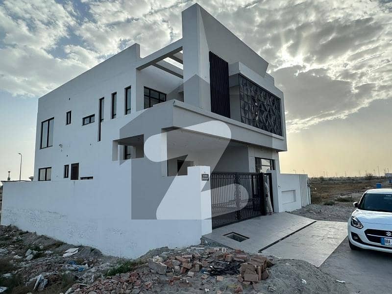 Double Storey 10 Marla House Available In DHA Phase 1 - Sector U For sale DHA Phase 1 Sector U