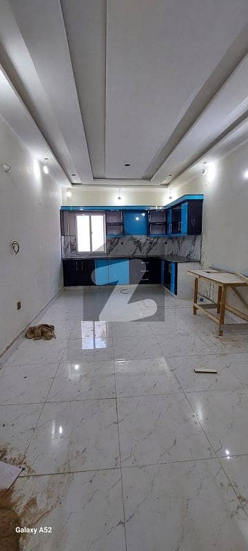 پی ای سی ایچ ایس جمشید ٹاؤن,کراچی میں 2 کمروں کا 4 مرلہ بالائی پورشن 2.6 کروڑ میں برائے فروخت۔
