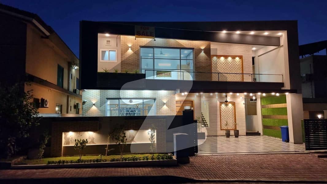 Fabulous Modern Front Elevation Designers House For Sale