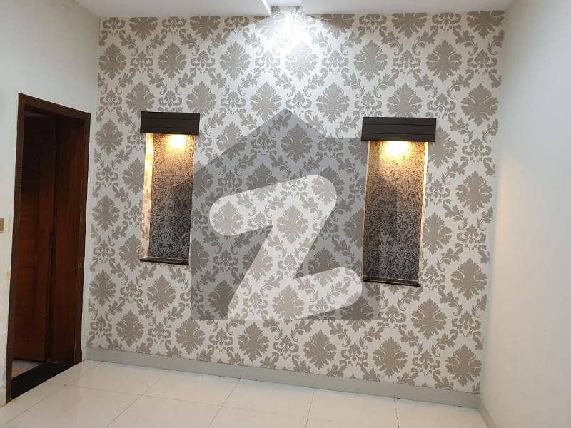 بحریہ ٹاؤن ۔ بلاک اے اے بحریہ ٹاؤن سیکٹرڈی,بحریہ ٹاؤن,لاہور میں 3 کمروں کا 5 مرلہ مکان 1.8 کروڑ میں برائے فروخت۔