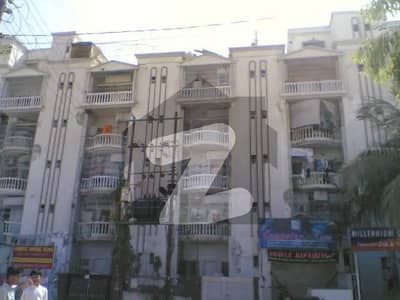 1350 Square Feet Flat Is Available In Affordable Price In Gulistan-E-Jauhar