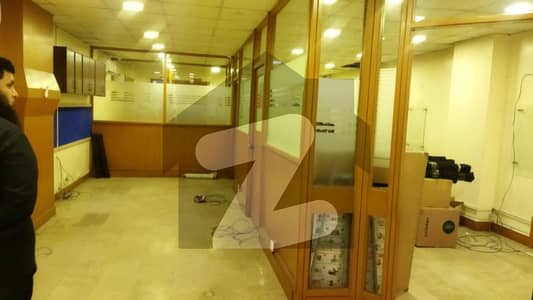 2200 Sqft Office Space On Rent In MT Khan Road Karachi