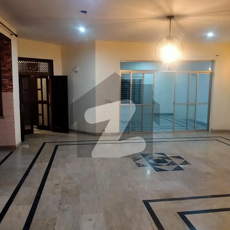 1 KANAL PRIME LOCATION HOUSE AVAILABLE FOR RENT IN PIA HOUSING SCHEME