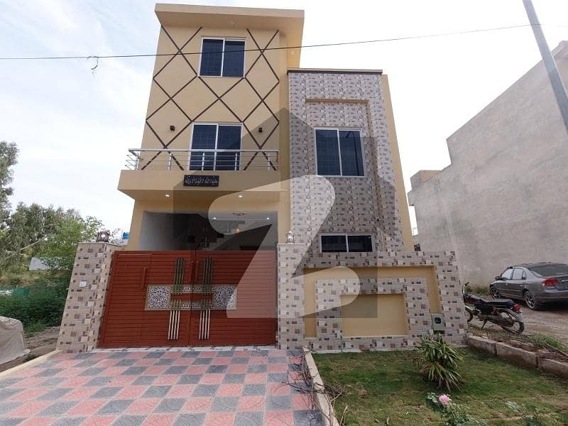 نیول اینکریج - بلاک جی نیول اینکریج,اسلام آباد میں 4 کمروں کا 5 مرلہ مکان 2.55 کروڑ میں برائے فروخت۔