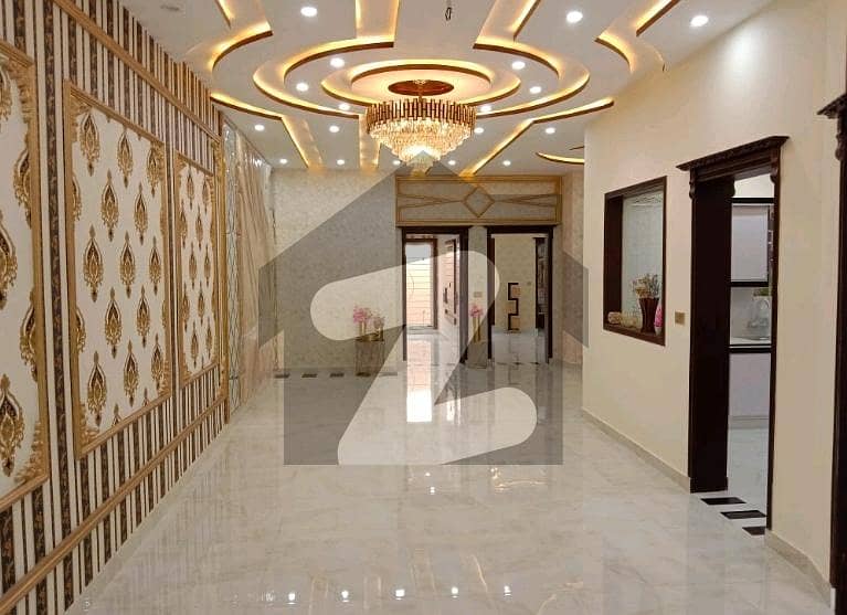 Get A 10 Marla House For sale In Johar Town with Gas connection
