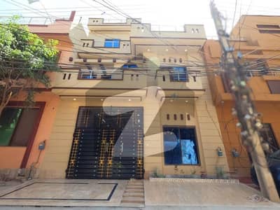 Avail Yourself A Great 5 Marla House In Sabzazar Scheme - Block P