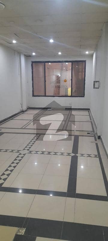 I-8. Markaz commcial studio office 418 first floor Square Feet available for rent