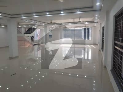 Office 3500 Square Feet For Rent In Gulberg 2