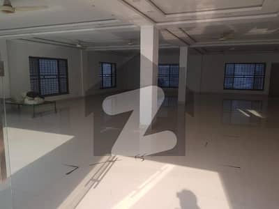 Office In Gulberg 1 Sized 4000 Square Feet Is Available