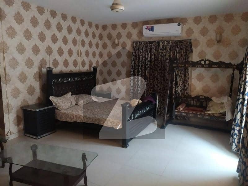 باتھ آئی لینڈ کراچی میں 4 کمروں کا 14 مرلہ مکان 3.8 لاکھ میں کرایہ پر دستیاب ہے۔