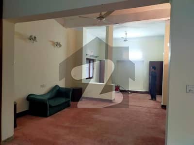 Prime Location Lower Portion For Rent In Gulberg