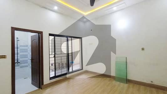 Main Double Road 10 Marla Office Situated In Public Health Society - Block B For rent