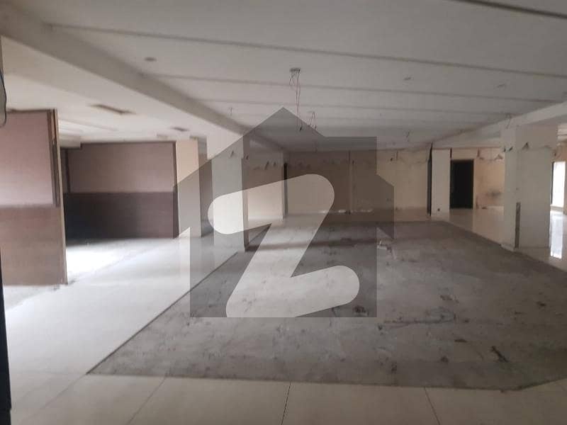 Good 3500 Square Feet Office For rent In Gulberg 1