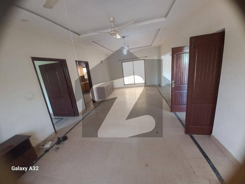 10 Marla House For Rent Available In Valencia Housing Society Lahore