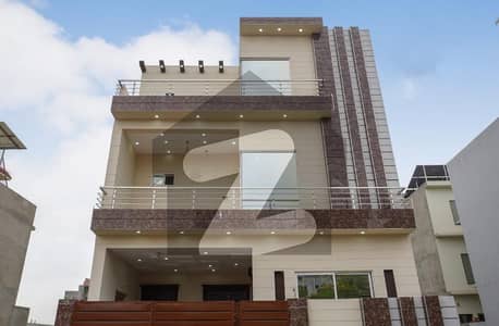 5 Marla Brand New House For Sale in Tulip Extension Block Park View City Lahore