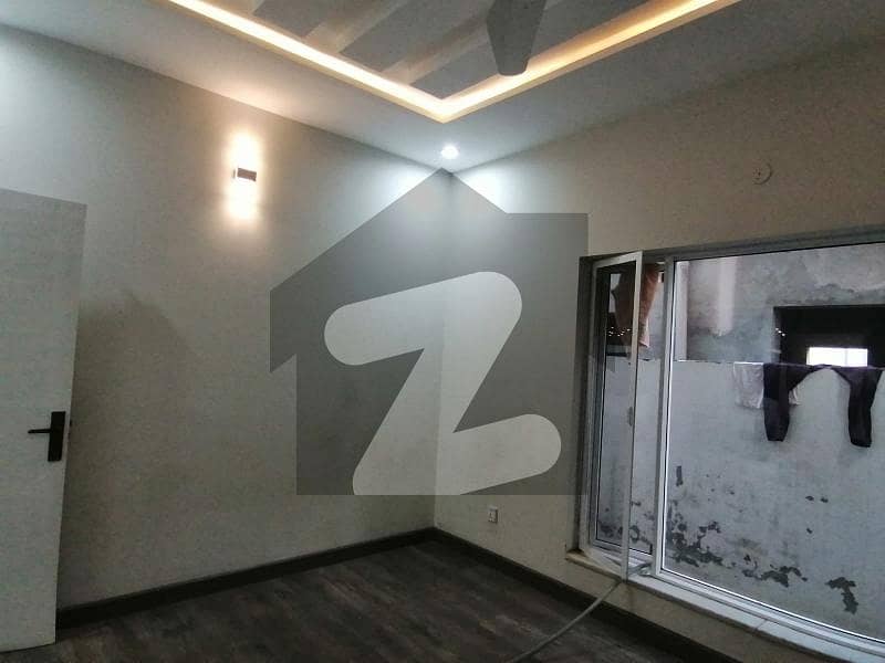 Tripple Storey 5 Marla House Available In Gulshan-e-Ravi For sale