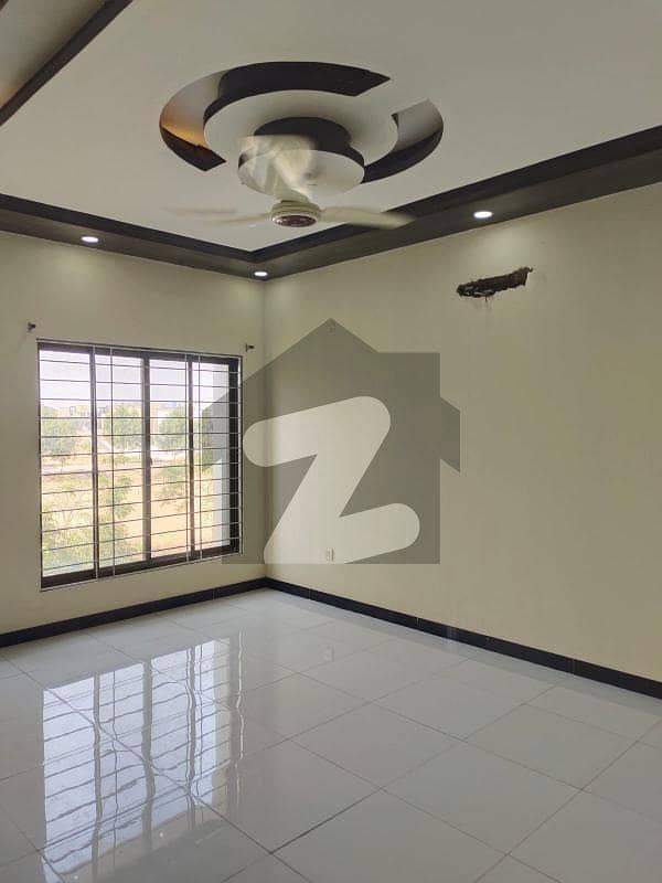 272 Square Yards House In Bahria Town - Precinct 1 For Sale At Good Location