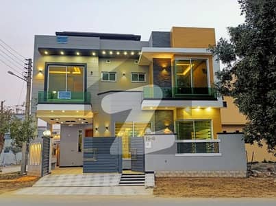 VERY SUPER HOT LOCATION BEAUTIFUL HOUSE FOR SALE IN DHA RAHBER 11 SECTOR 2