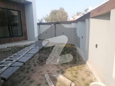 Double Storey 10 Marla House Available In Shalimar Colony For rent